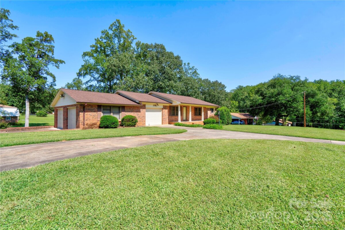 1701 Cedar Creek Road, Shelby, NC 28152, MLS # 4298756