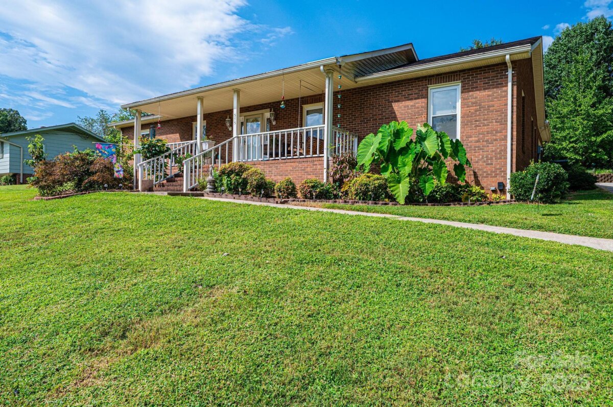 575 Boxwood Street, Hudson, NC 28638, MLS # 4298808