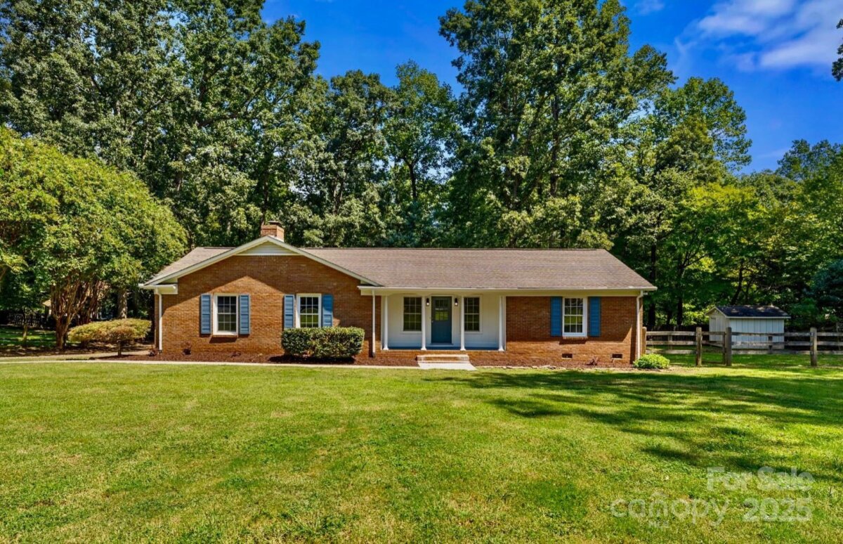 2411 Kimway Drive, Matthews, NC 28105, MLS # 4298845