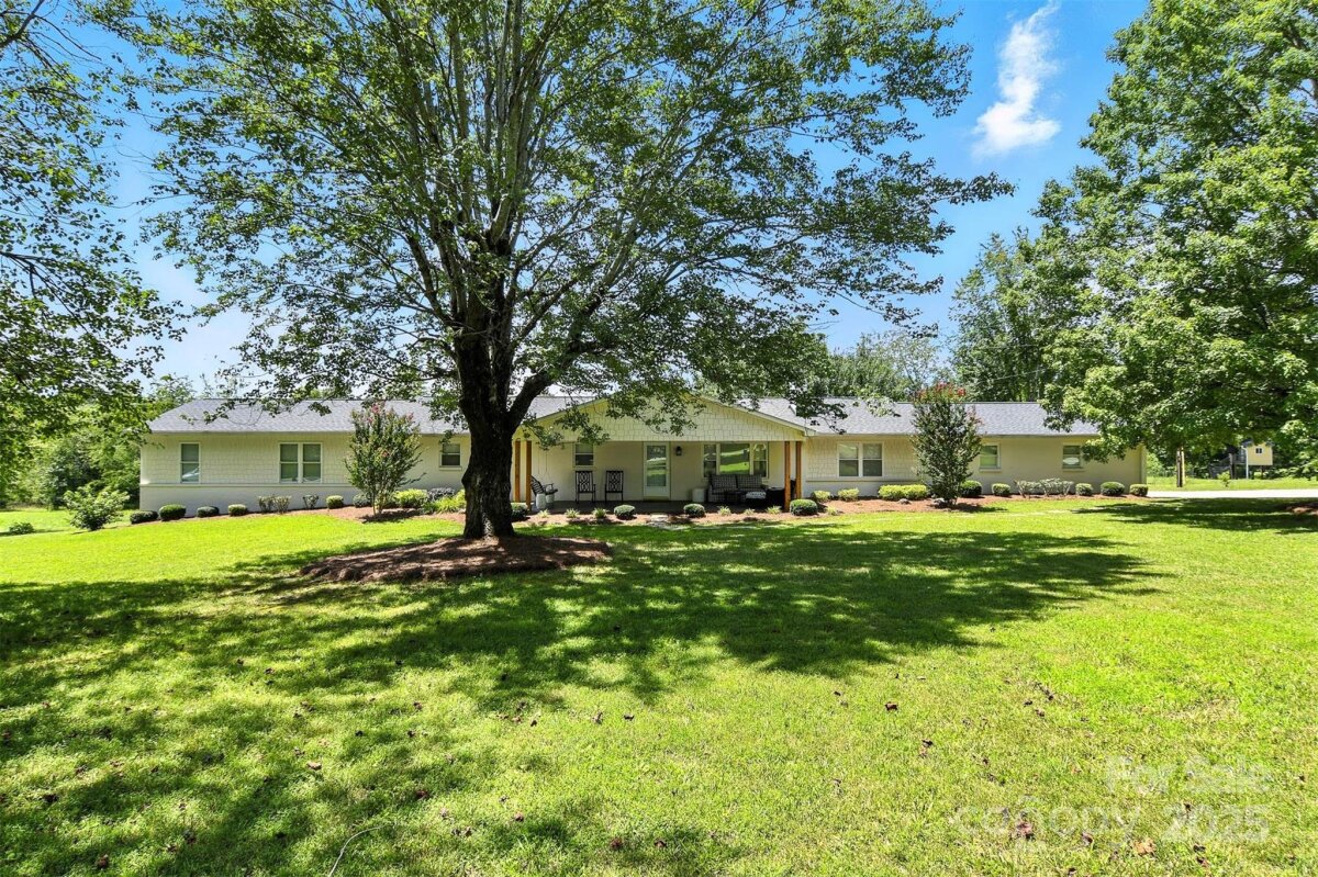 3020 Pooveys Chapel Church Road, Hudson, NC 28638, MLS # 4298894