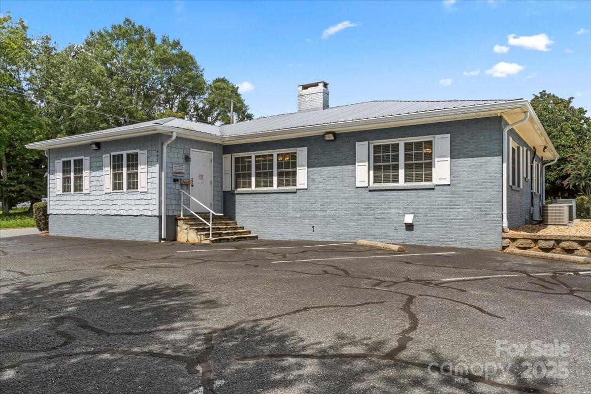492 W Main Street, Forest City, NC 28043, MLS # 4299024