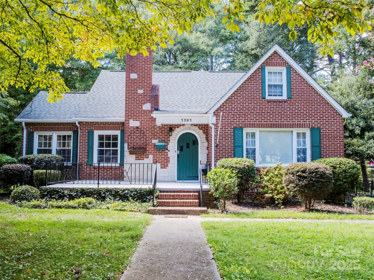 1301 Midwood Drive, Gastonia, NC 28052, MLS # 4299715