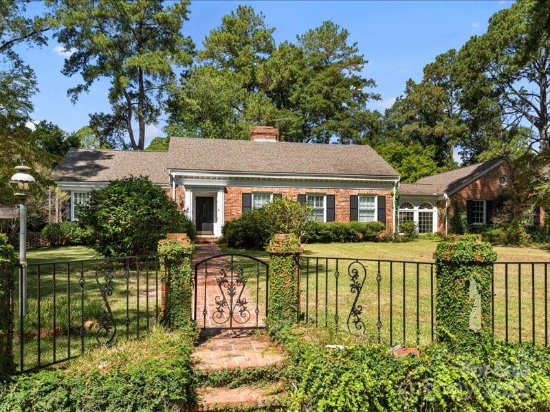 122 Lakeway Drive, Cheraw, SC 29520, MLS # 4299784