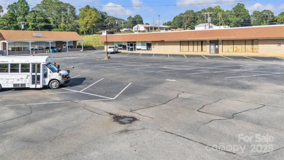 401 E Main Avenue, Taylorsville, NC 28681, MLS # 4299833