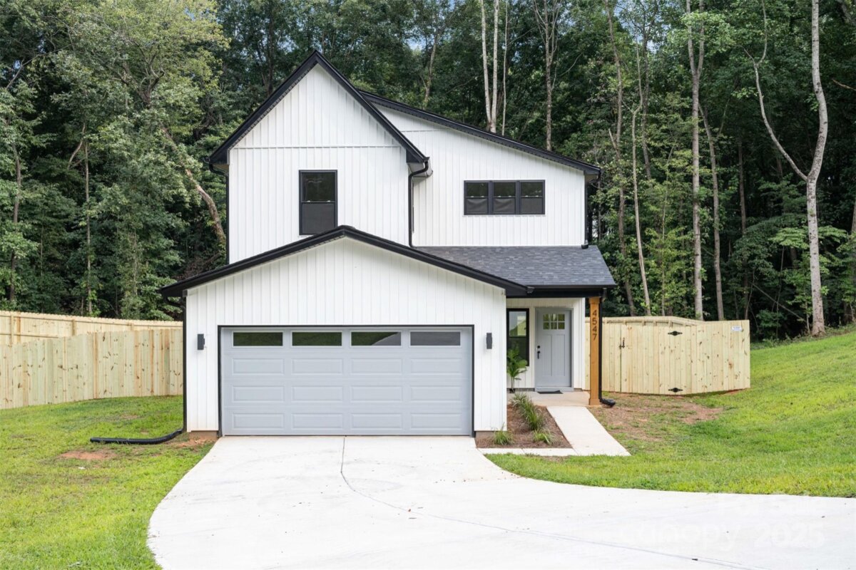 4547 Kings Court, Hickory, NC 28602, MLS # 4299905