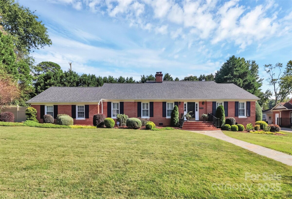 3816 Table Rock Road, Charlotte, NC 28226, MLS # 4300127