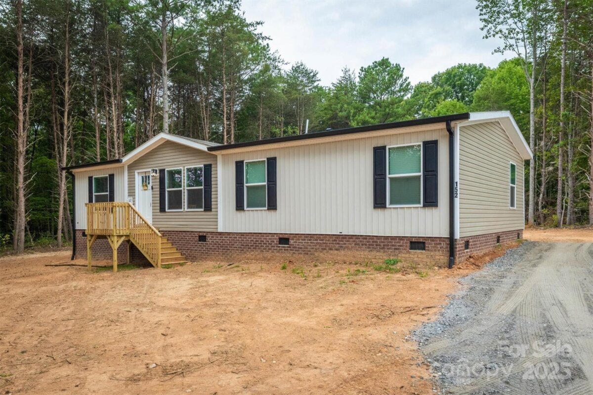 152 Patchwork Drive, Statesville, NC 28677, MLS # 4300158