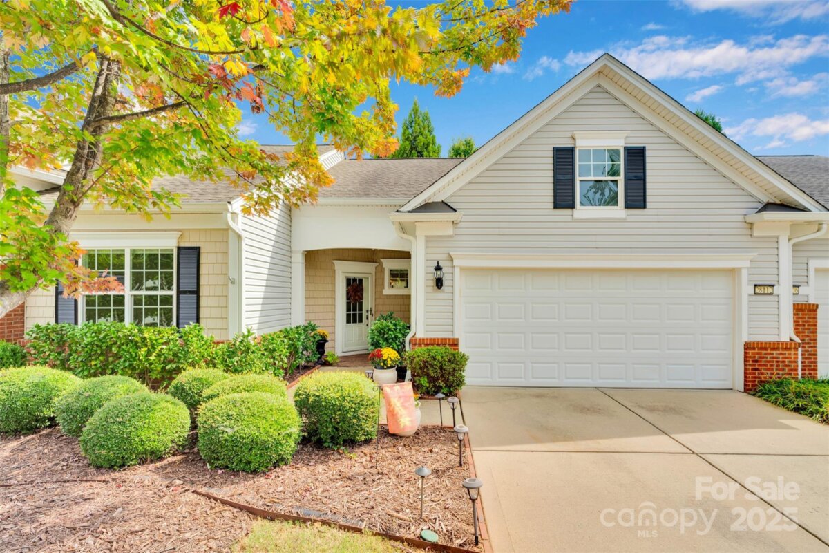 photo of home for sale at 28112 Song Sparrow Lane