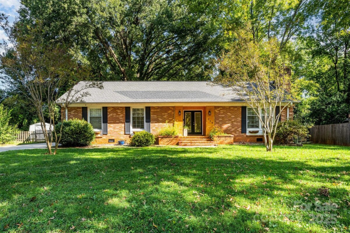715 Fairbanks Road, Charlotte, NC 28210, MLS # 4300399