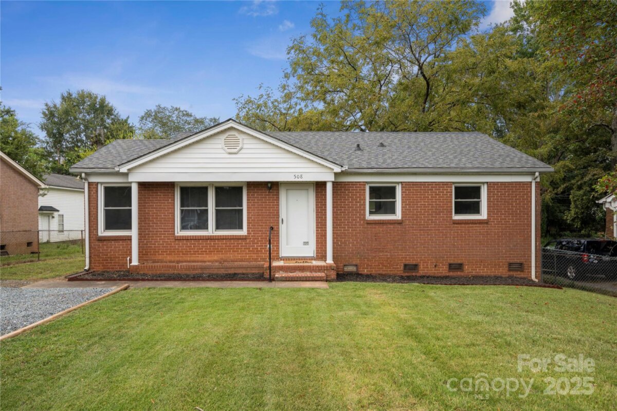 508 E John Street, Matthews, NC 28105, MLS # 4300464