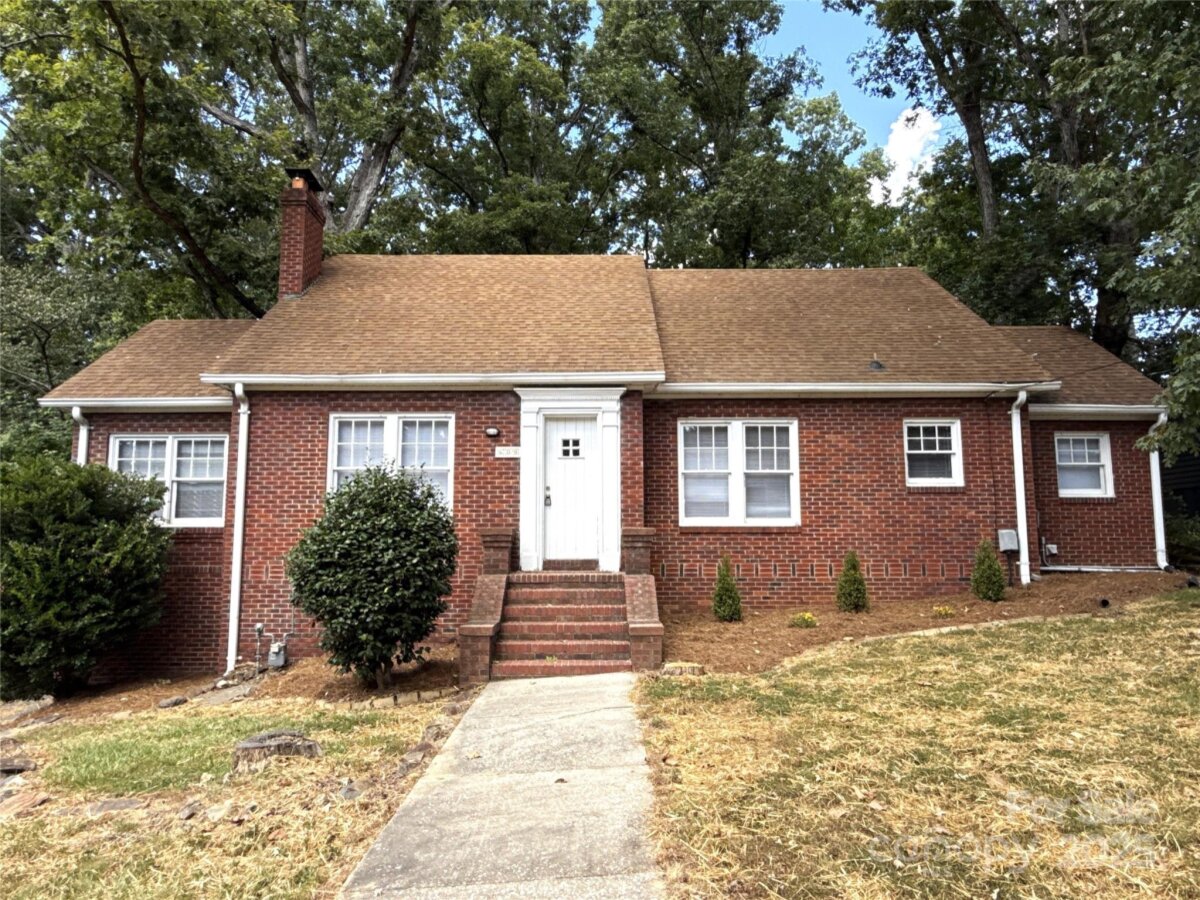 609 Montgomery Avenue, Albemarle, NC 28001, MLS # 4300591