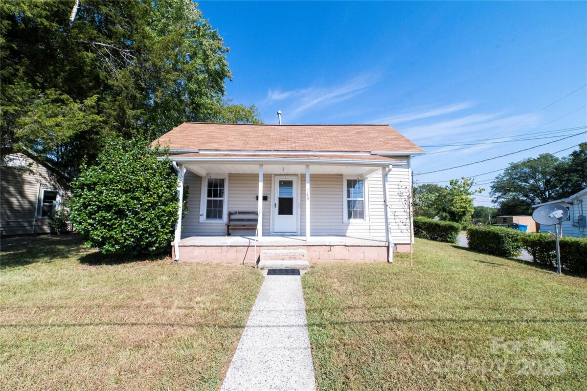 345 14th Avenue, Hickory, NC 28601, MLS # 4300710