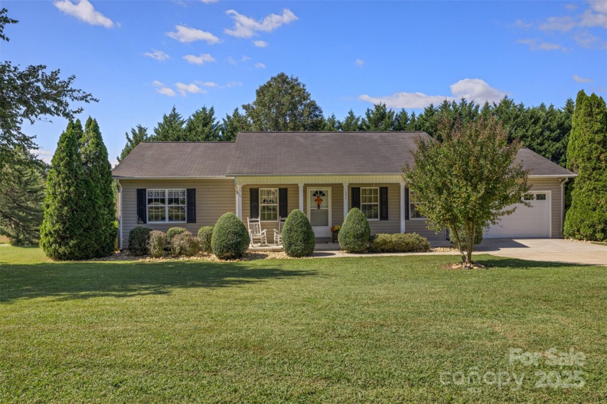1254 Heritage Farm Road, Hickory, NC 28601, MLS # 4300722