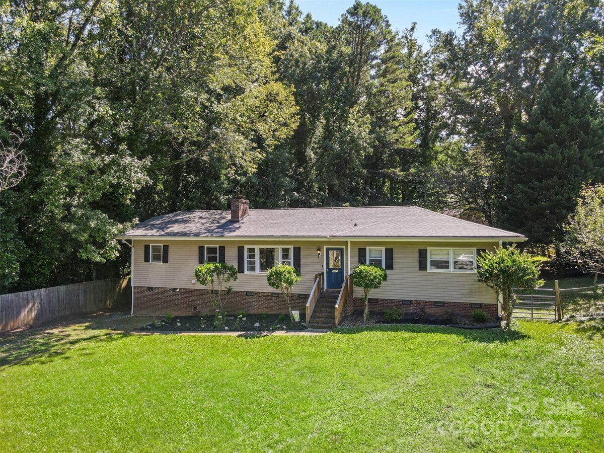 5400 Paula Court, Charlotte, NC 28216, MLS # 4300846