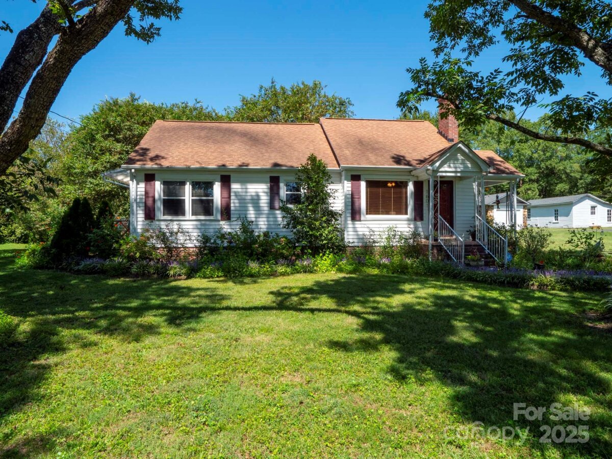 1601 N Main Street, Mount Holly, NC 28120, MLS # 4300920