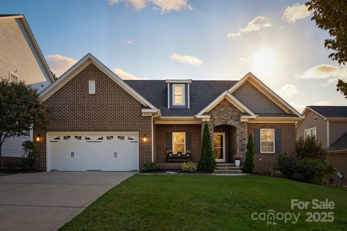 9721 Daufuskie Drive, Charlotte, NC 28278, MLS # 4300948