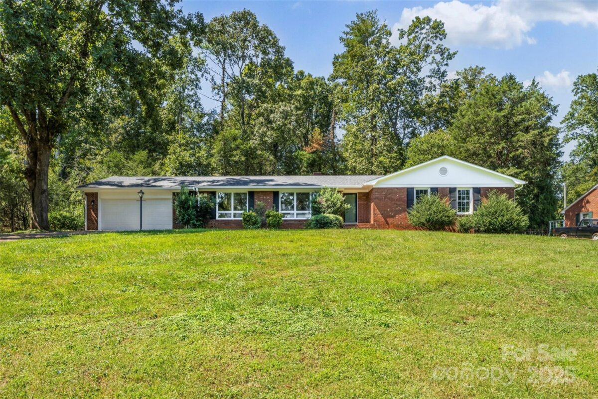 101 Woodsway Lane, Morganton, NC 28655, MLS # 4301044