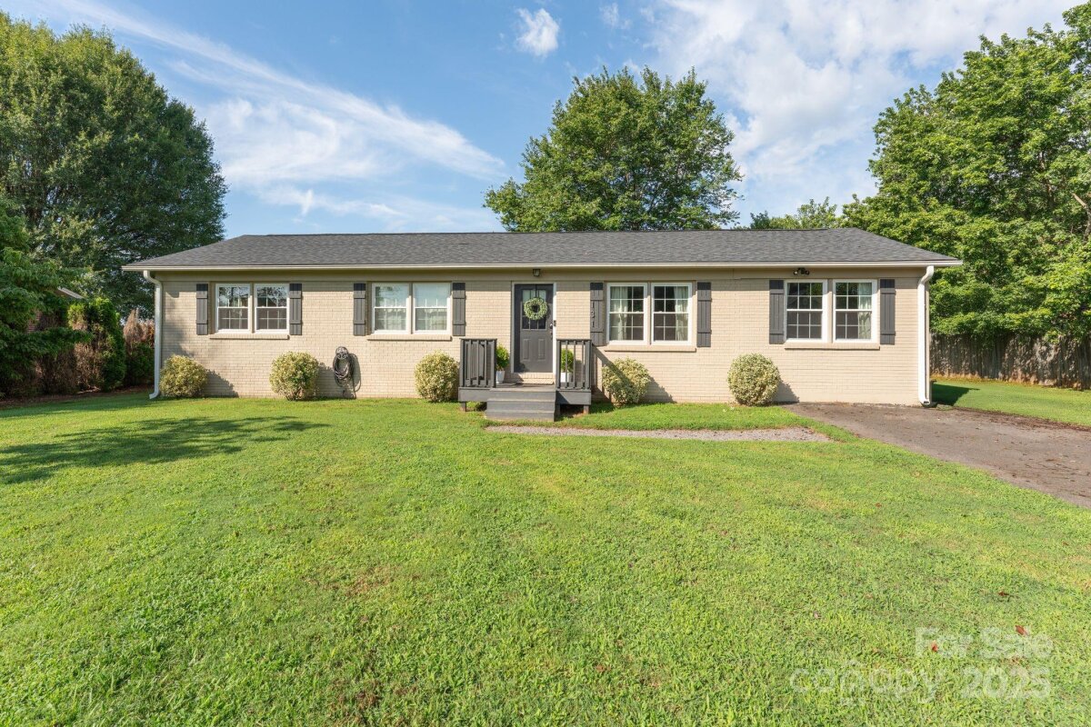 131 Sheffield Road, Mocksville, NC 27028, MLS # 4301064