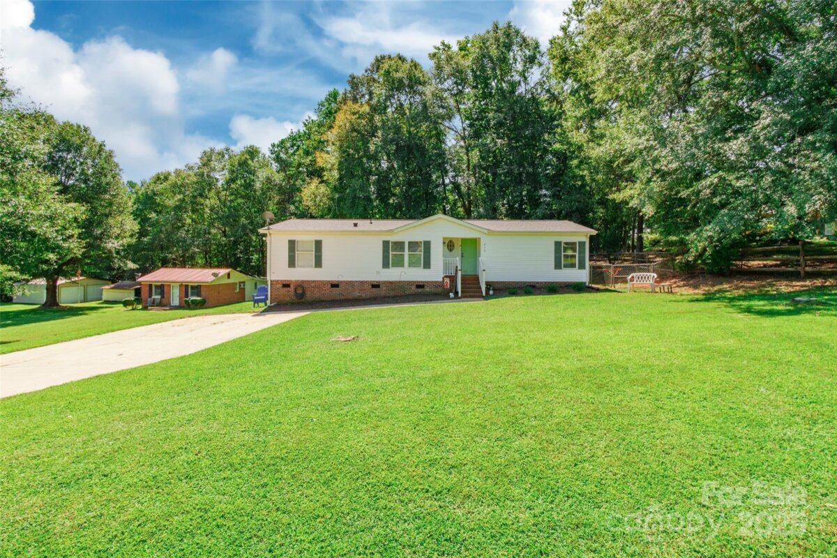 217 Meadowbrook Circle, Dallas, NC 28034, MLS # 4301148