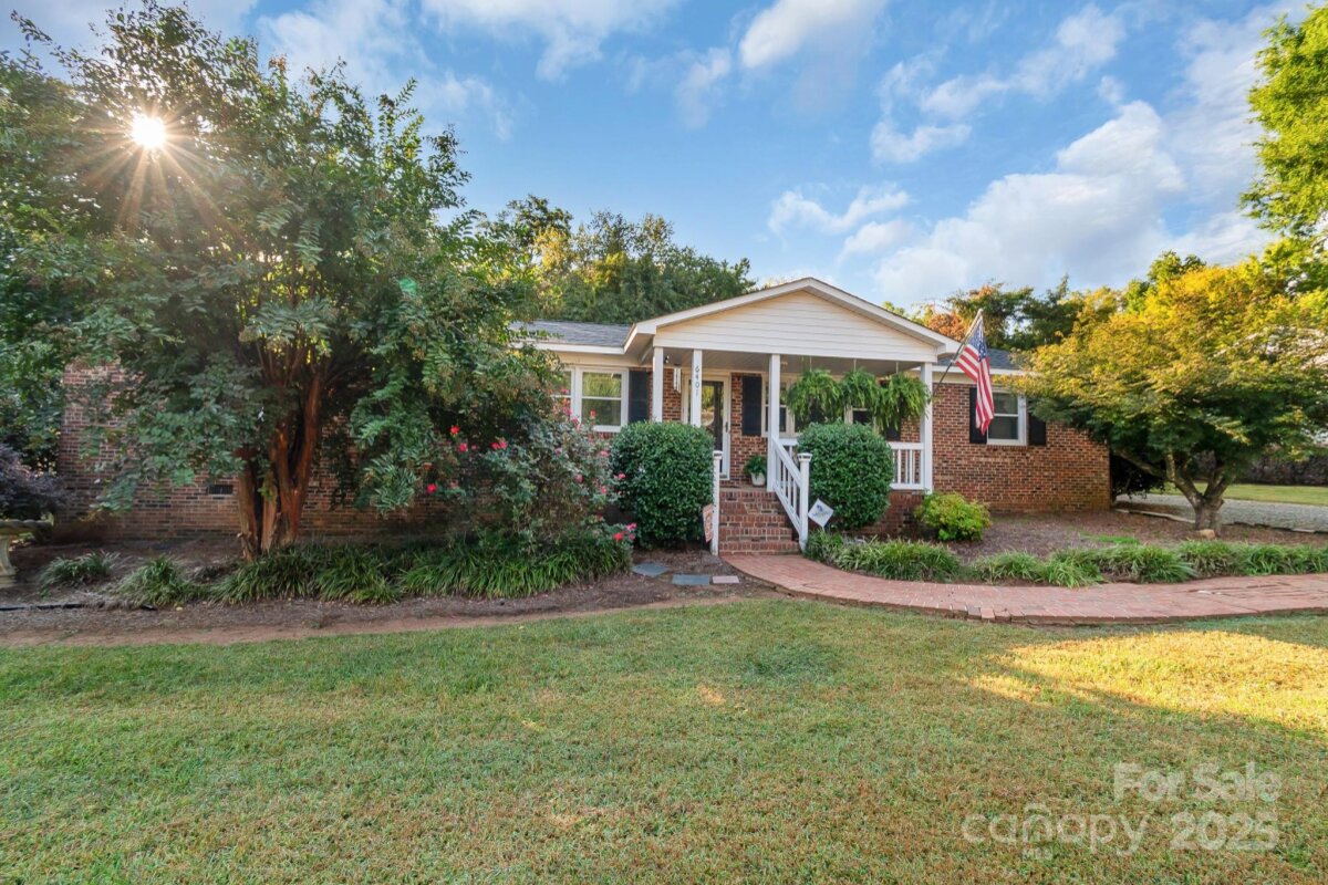 6401 Cumberland Drive, Harrisburg, NC 28075, MLS # 4301161