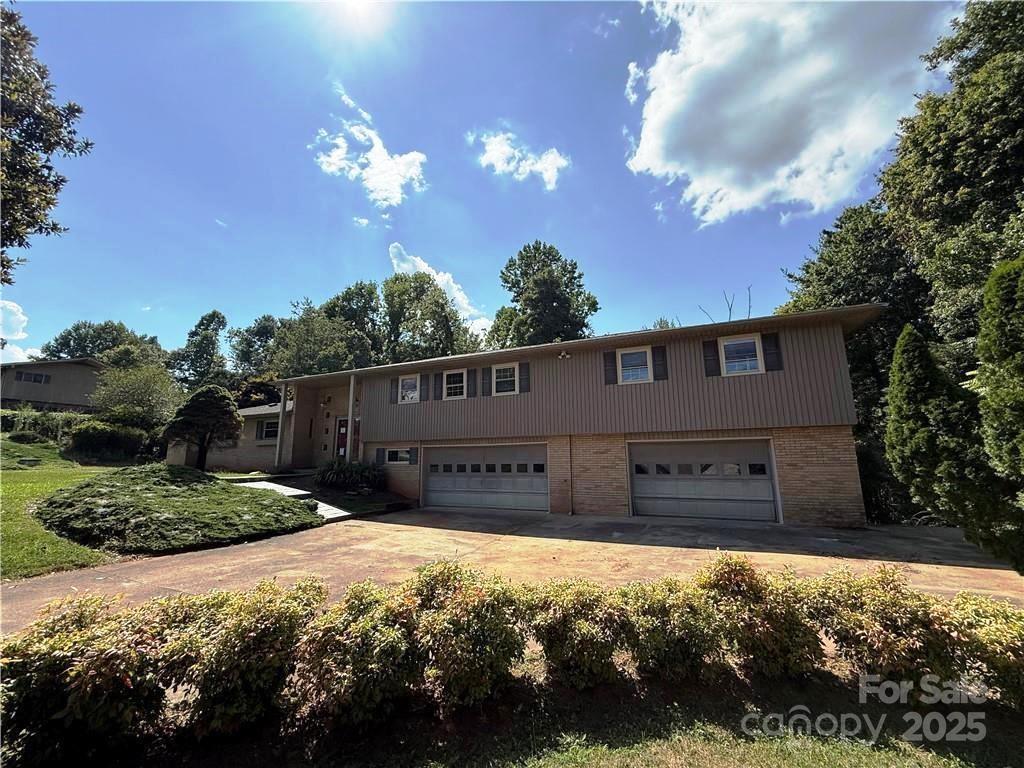 1824 Chrosaro Place Unit 15, Lenoir, NC 28645, MLS # 4301373