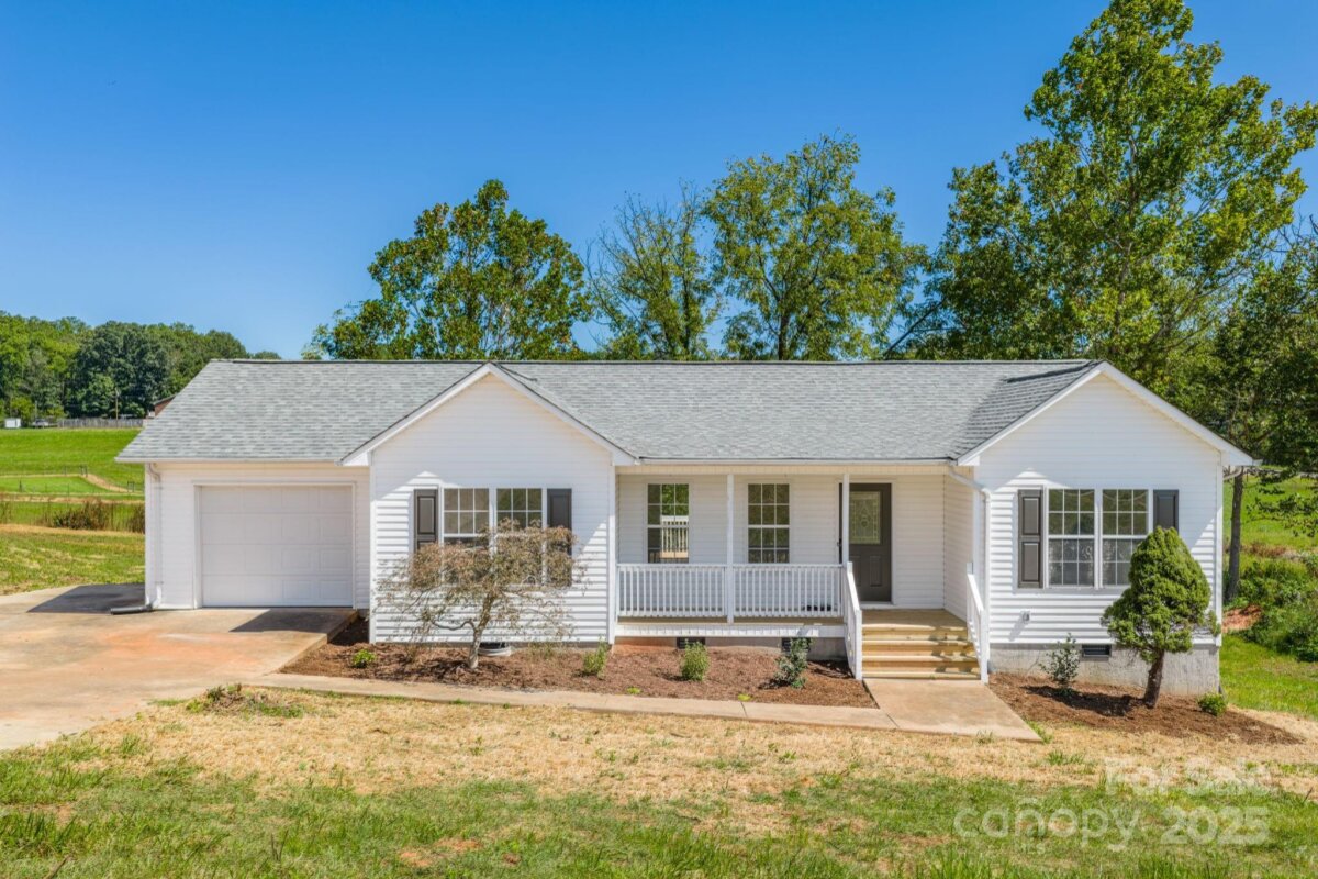 4774 Thoreau Drive, Conover, NC 28613, MLS # 4301609