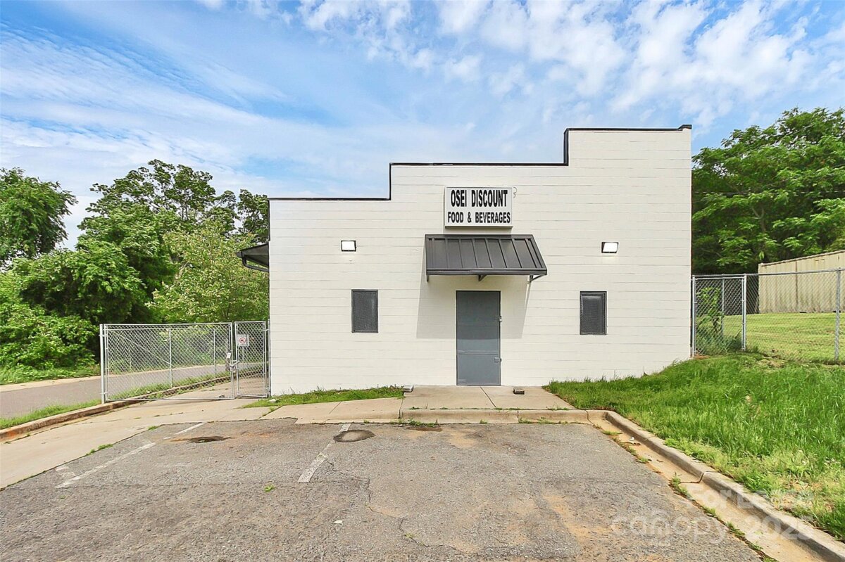2820 L D Parker Drive, Charlotte, NC 28206, MLS # 4301700
