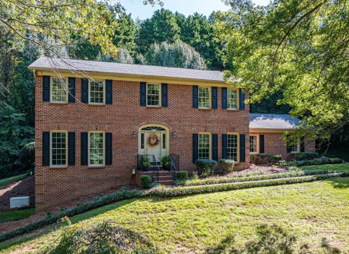 240 37th Avenue Place, Hickory, NC 28601, MLS # 4301805