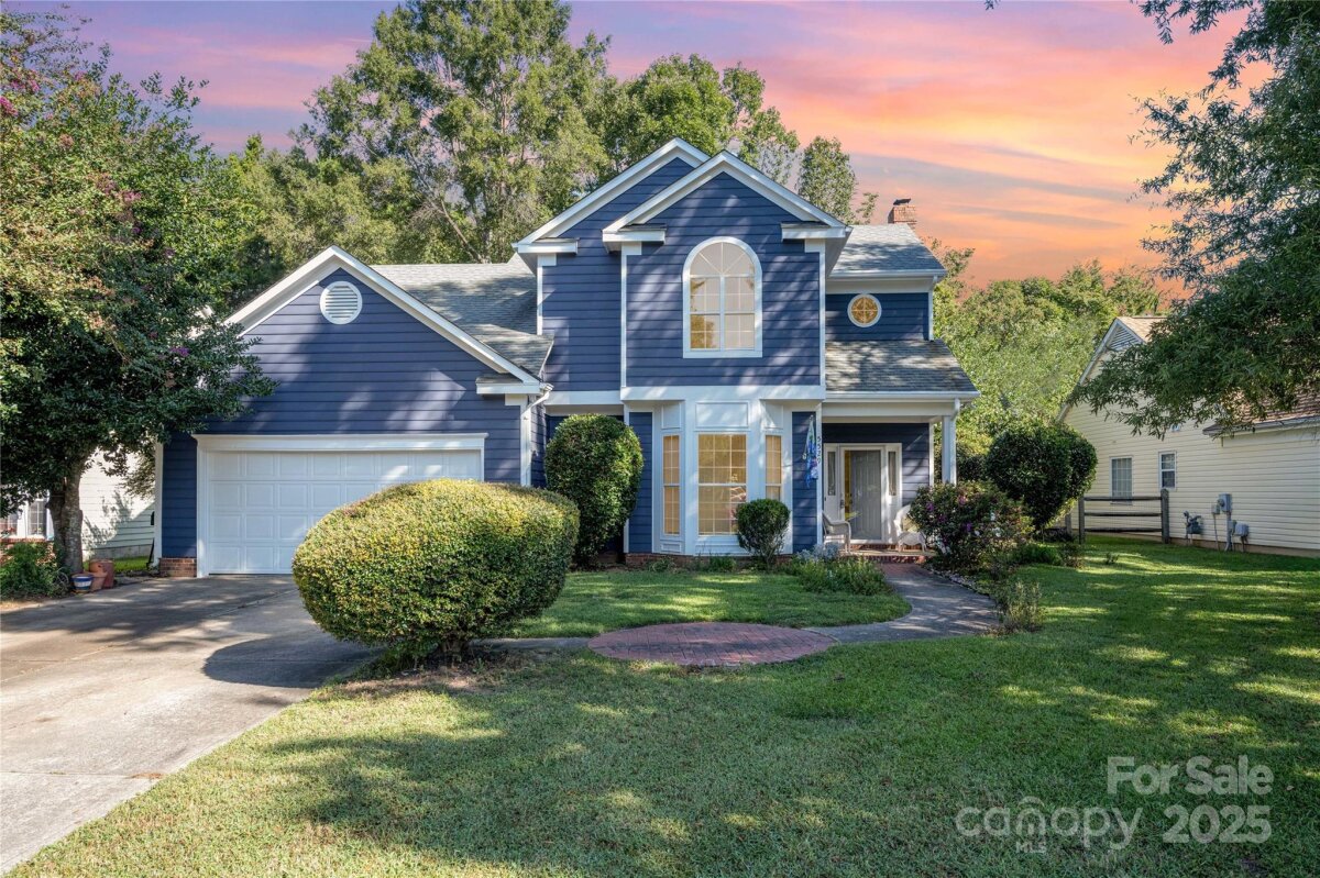 5529 Hedgecrest Place, Charlotte, NC 28269, MLS # 4301900
