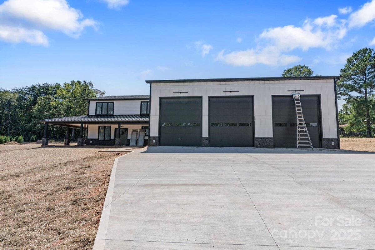 118 Winners Circle, Mooresville, NC 28117, MLS # 4302228