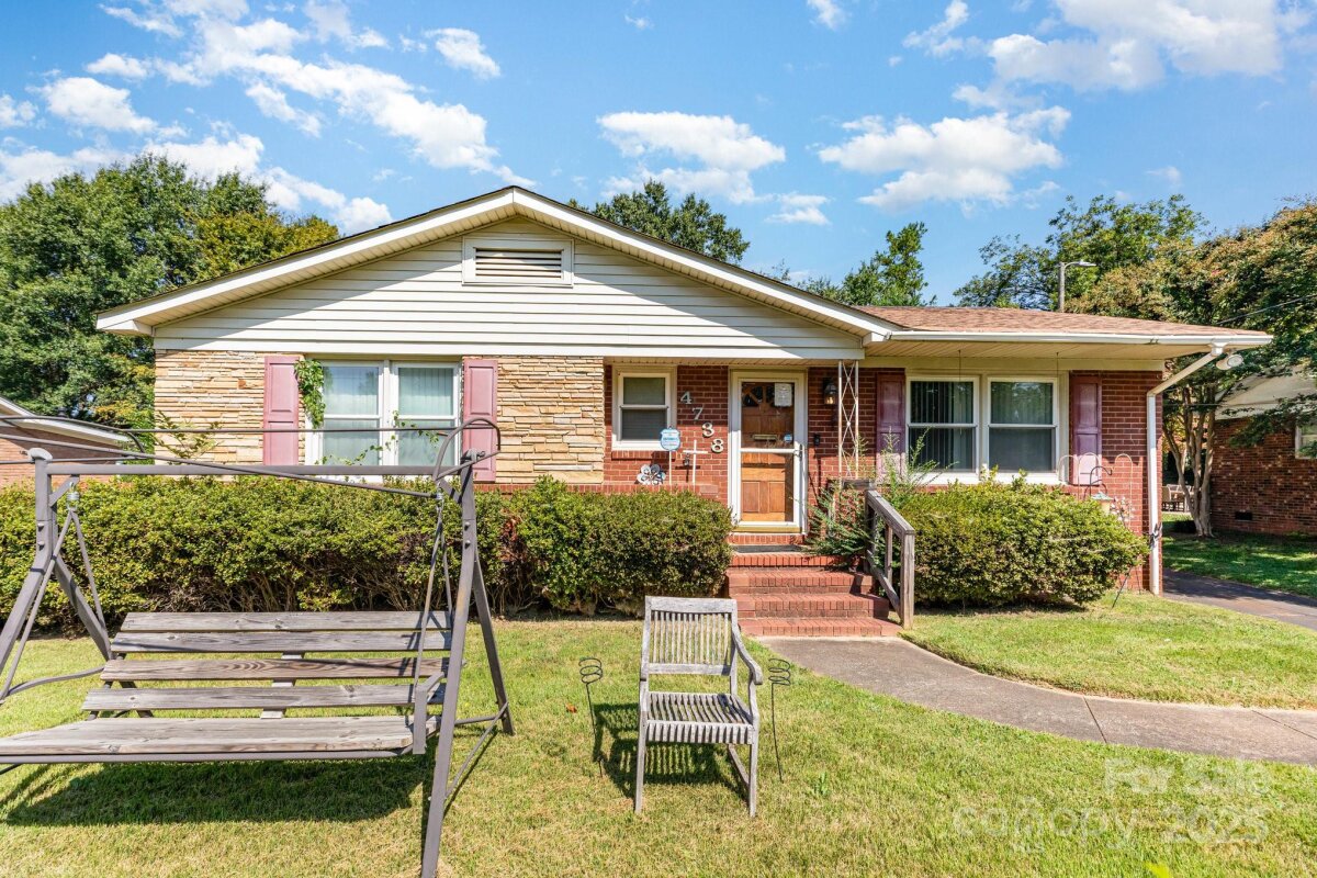 4738 Brooktree Drive, Charlotte, NC 28208, MLS # 4302303