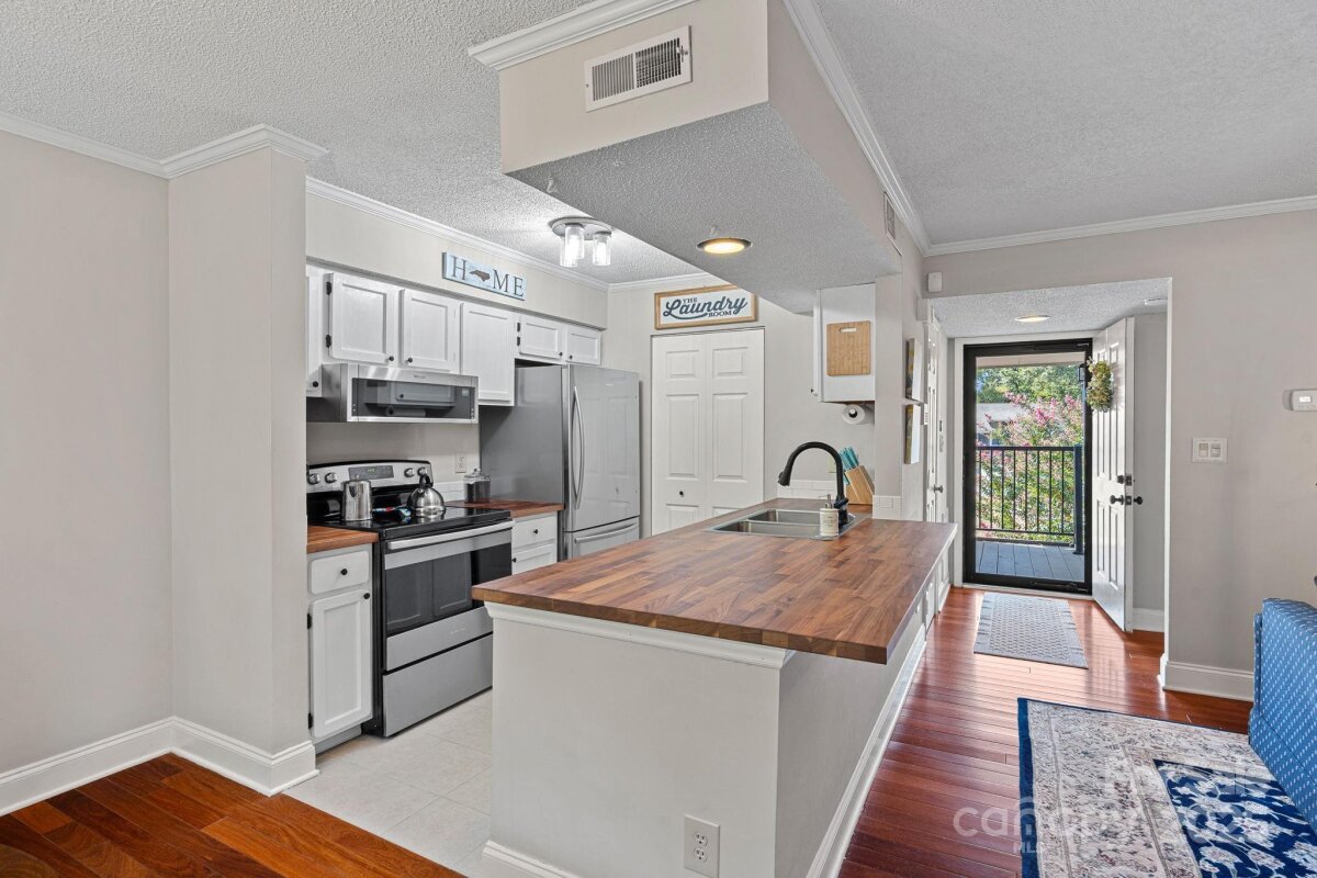 11017 Running Ridge Road, Charlotte, NC 28226, MLS # 4302719