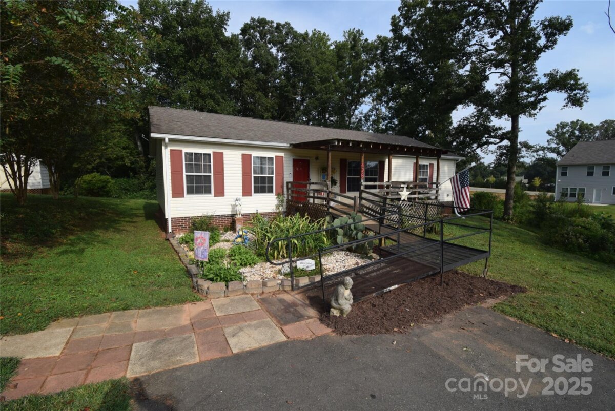 426 Dallas Stanley Highway, Dallas, NC 28034, MLS # 4302785