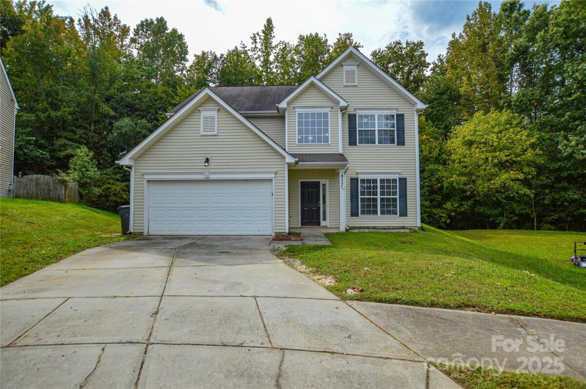 8257 Weeping Fig Lane, Charlotte, NC 28215, MLS # 4302962