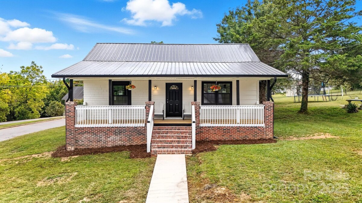 105 Falls Avenue, Granite Falls, NC 28630, MLS # 4303091