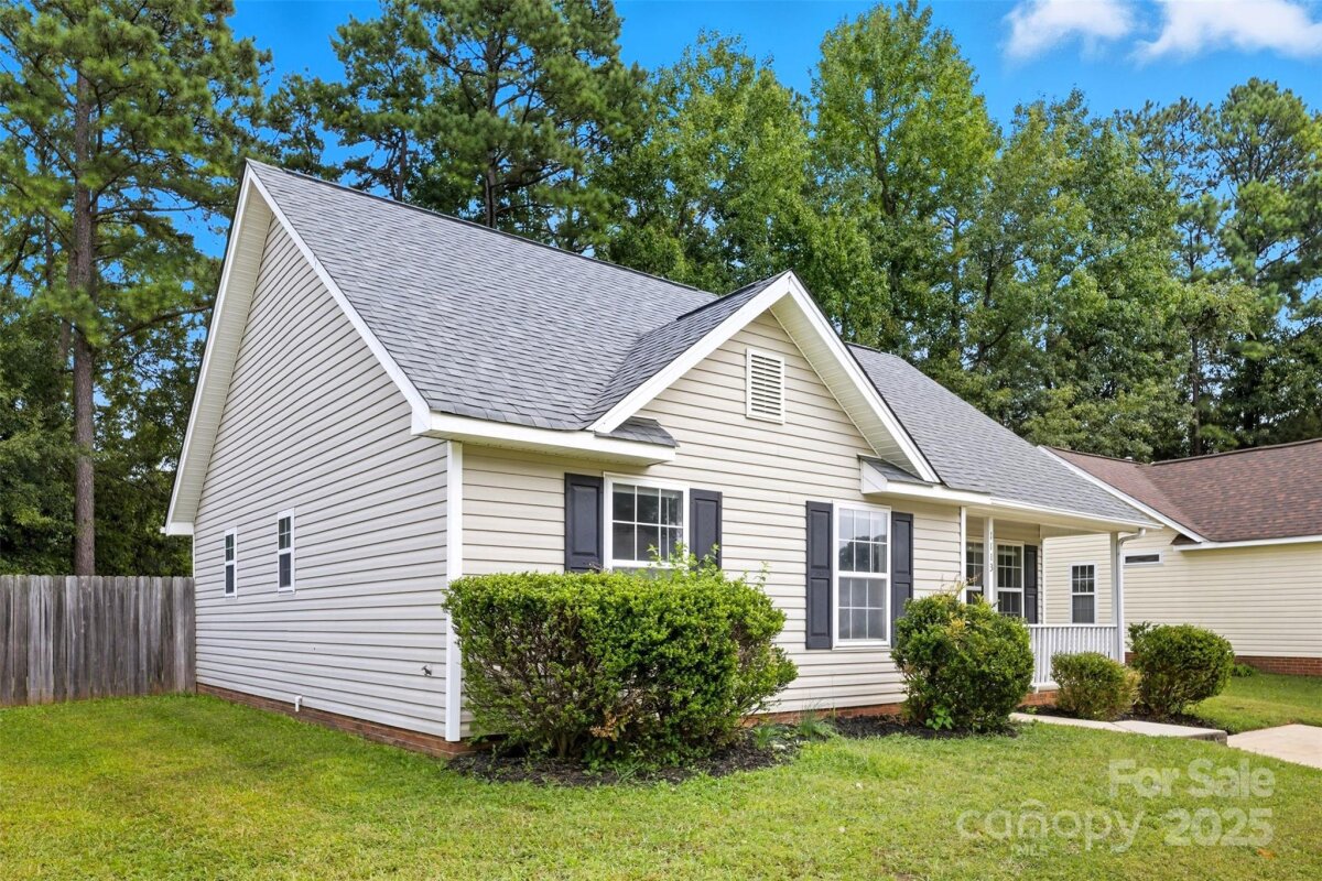 1113 Summit Hills Drive, Charlotte, NC 28214, MLS # 4303401