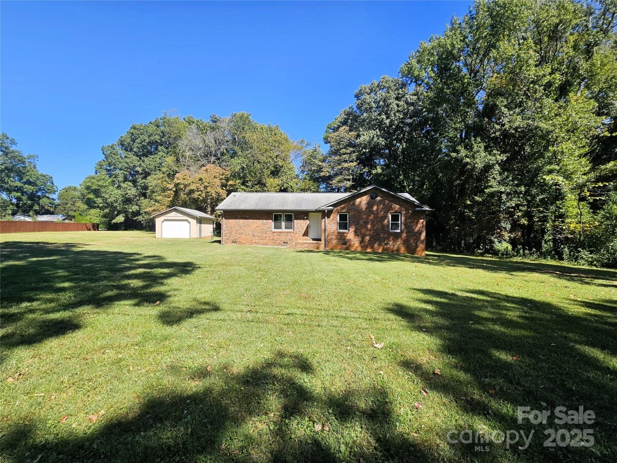 600 Touch Me Not Lane, Charlotte, NC 28216, MLS # 4303544