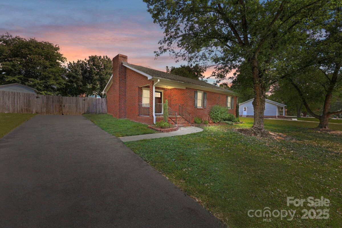 2211 Medlin Court, Kannapolis, NC 28083, MLS # 4304417