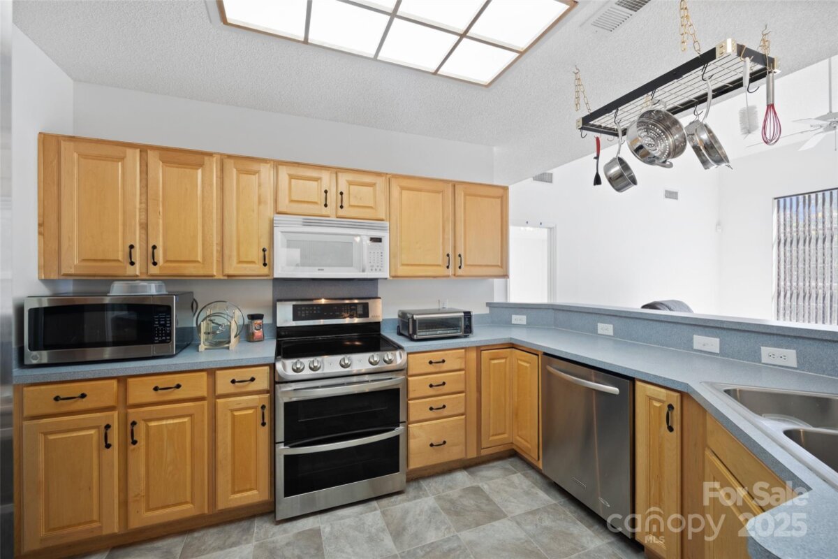 105 Lyman Oak Court, Fort Mill, SC 29715, MLS # 4304622