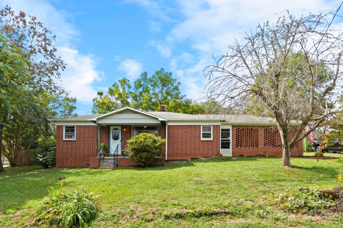 4913 Friendly Drive, Granite Falls, NC 28630, MLS # 4304975