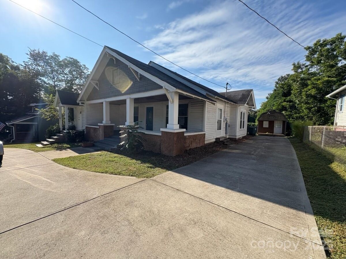 215 W D Street, Newton, NC 28658, MLS # 4305163