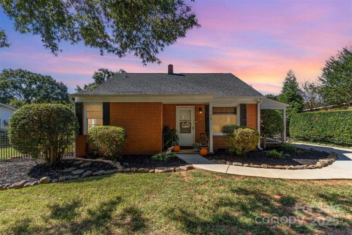 105 Peachtree Street, Belmont, NC 28012, MLS # 4305315