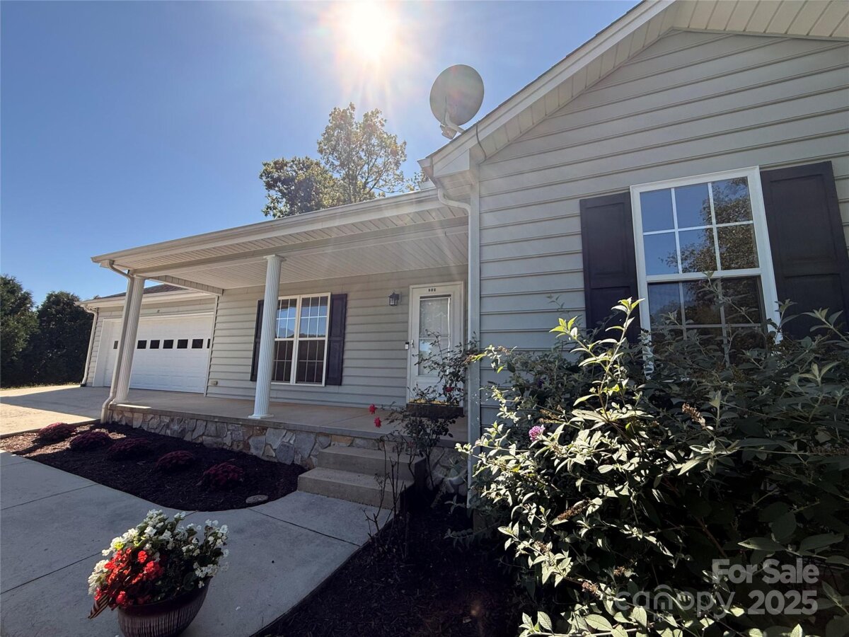 210 Forest Brook Place, Lenoir, NC 28645, MLS # 4305318