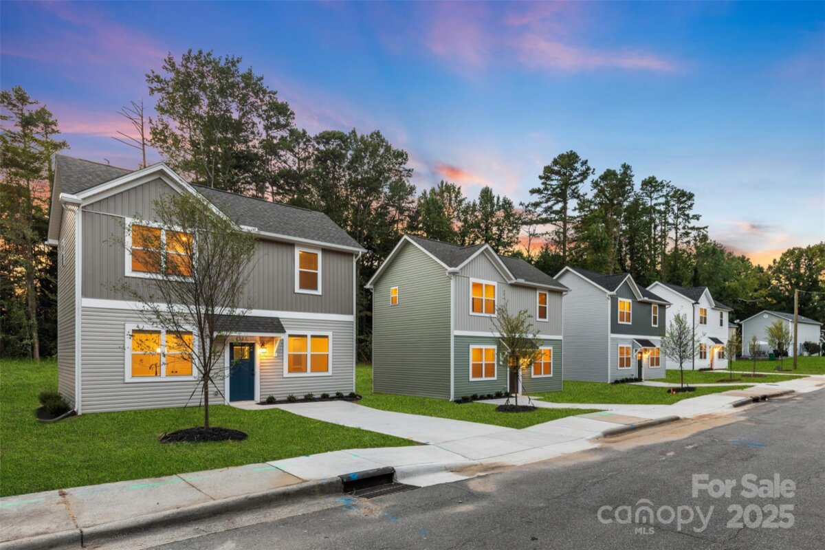 6335 Carver Boulevard, Charlotte, NC 28269, MLS # 4305341