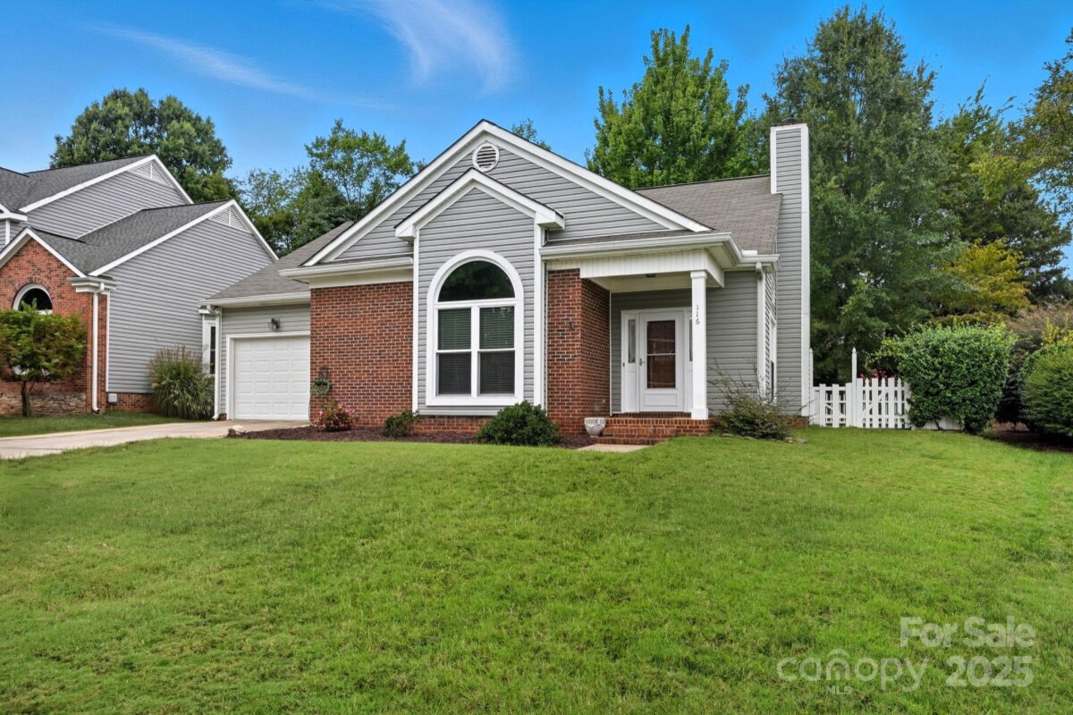 116 Lakewood Circle Drive, Mooresville, NC 28117, MLS # 4305369