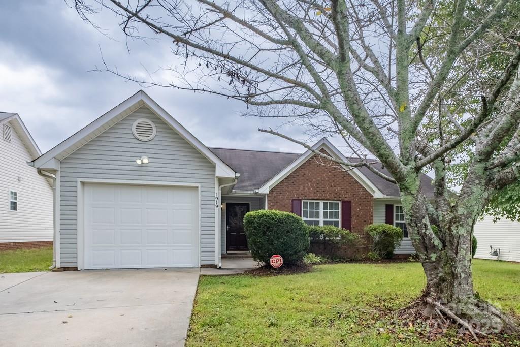 1919 Dietrich Lane, Charlotte, NC 28262, MLS # 4305378