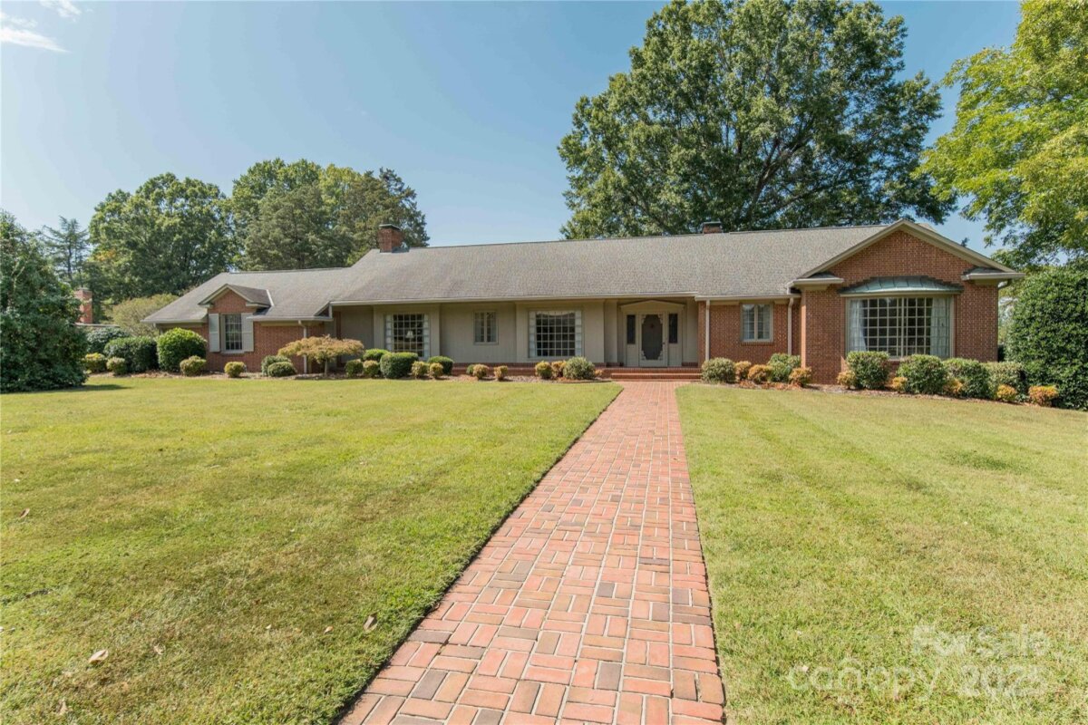729 Mocksville Avenue, Salisbury, NC 28144, MLS # 4305393