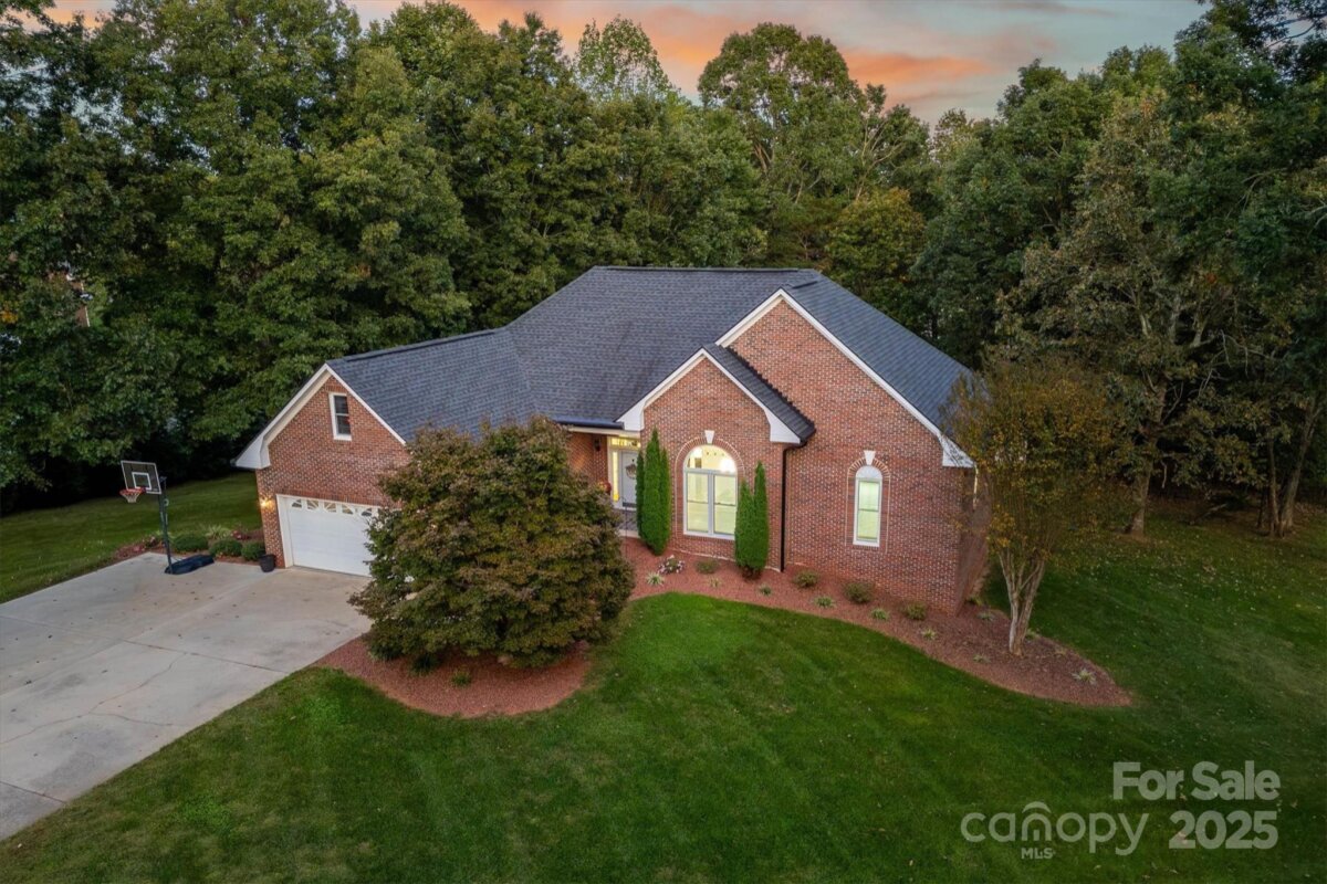 11 Greenway Drive, Granite Falls, NC 28630, MLS # 4305419