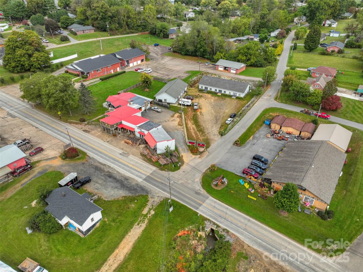4305597