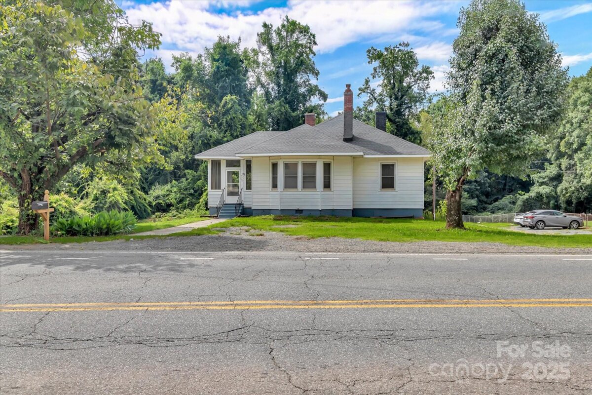 8209 Moores Chapel Road, Charlotte, NC 28214, MLS # 4305672